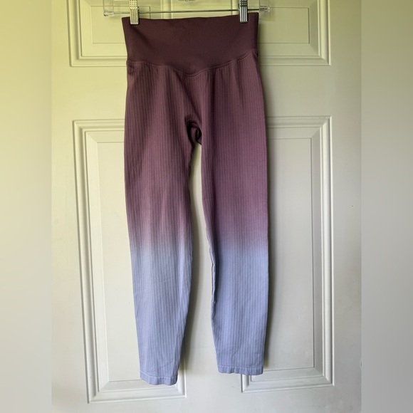 PINK Victoria's Secret Pants - VS PINK Active Ribbed Ombré Leggings